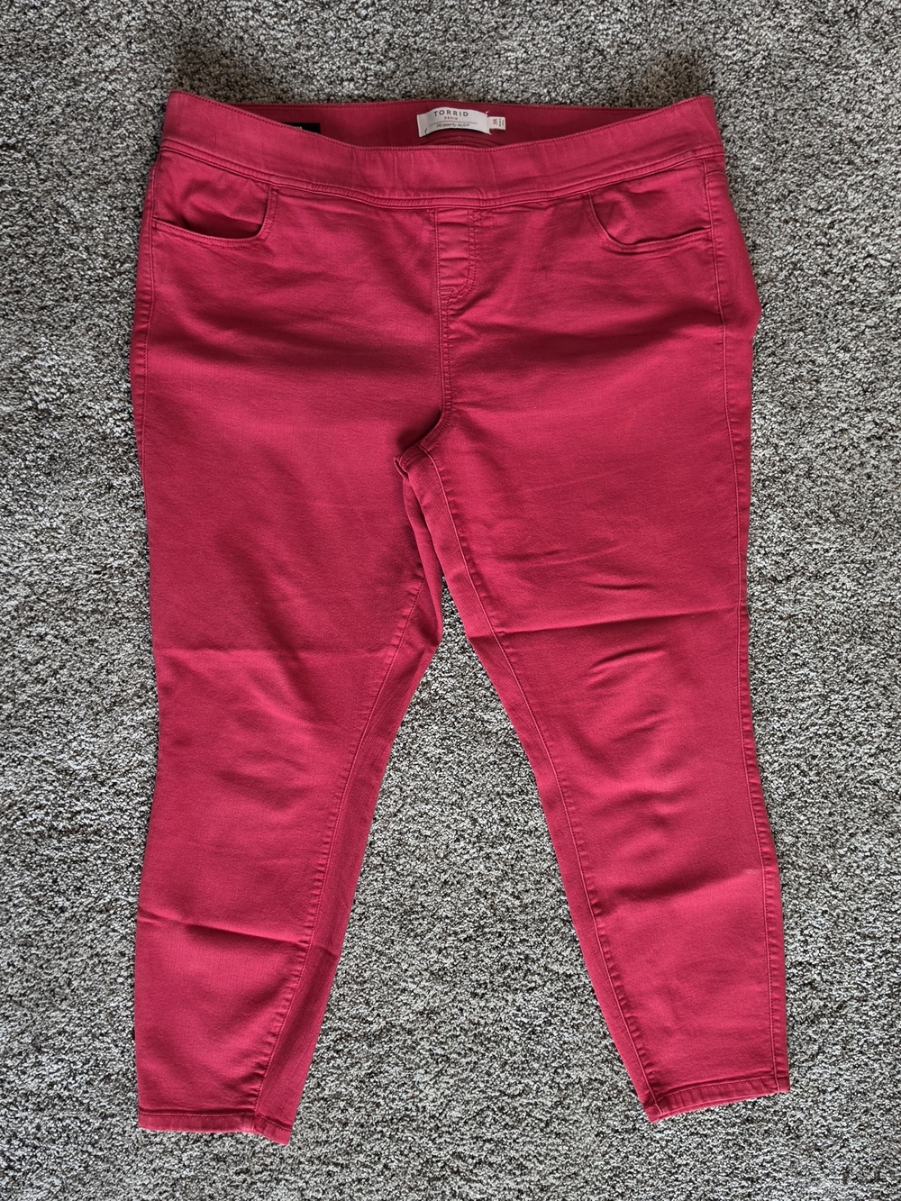 Torrid Pull On Red, Skinny Denim, size 3R